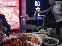-龙巢盱眙龙虾·牛蛙·烧烤宵夜(八卦岭店)
