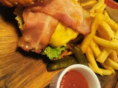 -羽深肉铺 Steak & Wine