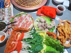 -阿婆情腊排骨火锅·野生菌季(古城旗舰店)