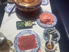 -一只羊·铜锅涮羊肉烧烤