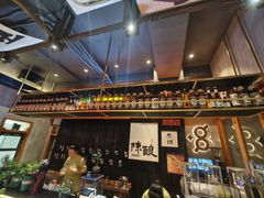 -8PINTS八品脱·日料·烧鸟·精酿小酒馆(莘庄店)
