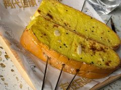 -小董哥烤串·爆汁大油边(故宫店)