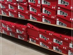 -UNDER ARMOUR(新燕莎奥莱店)