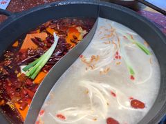-赵美丽·重庆社区火锅·直营店(火车东站·中豪国际店)