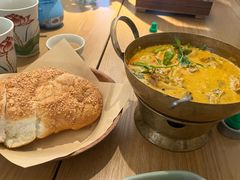 -大头虾越式风味餐厅(光明广场店)