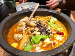 黑松露牛肝菌焖牛蛙-云海肴·汽锅鸡·云南菜(高德置地店)