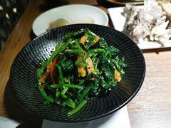 菠菜拌面筋-贯贯吉·清真餐厅(浙江中路店)