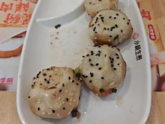 -小杨生煎(黄河路美食休闲街店)