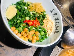 秘制料碗-匠岳·王宝器麻椒鱼(会展中心店)