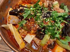 -成都你六姐·牛肉冒菜(上海环宇荟店)