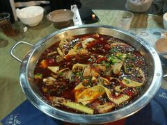 水煮蛙-易老头三样菜(南滨路总店)