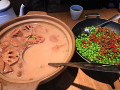 -沅江水·湖南家宴(南村万博长隆商圈店)