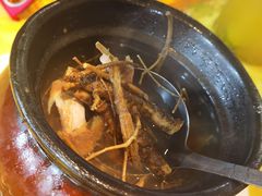 草根汤-莲花公园煎蟹(总店)