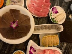-云中捞高空旋转餐厅(商茂世纪广场店)
