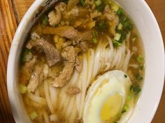 -矮子粉店1985·长沙米粉(湘春路店)