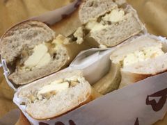 蜂蜜核桃奶油芝士-BIG BAGEL(永康路店)