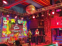 -Famous肥猫墨西哥音乐餐吧(五棵松华熙LIVE店)