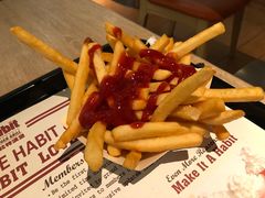 -The Habit Burger Grill 哈比特汉堡(复兴soho店)