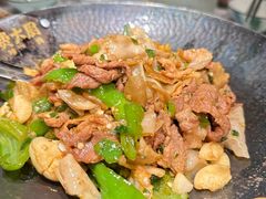 -费大厨辣椒炒肉(高铁吾悦广场店)
