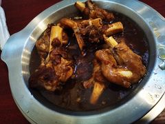 -聚首堂·特色小吃·肘子(什刹海德胜门店)