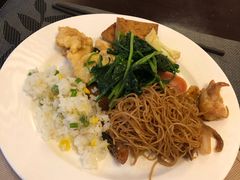 -喜来登酒店-盛宴标帜餐厅