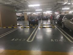 -合生汇购物中心-停车场