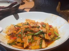 -吃饭皇帝大土家民族菜(正大广场店)