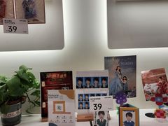 -HIMO海马体照相馆(上海华润CP静安店)