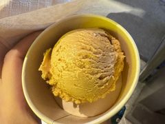 焦糖海盐饼干冰淇淋-LUNEURS月乐诗·烘焙甜品(前滩太古里店)