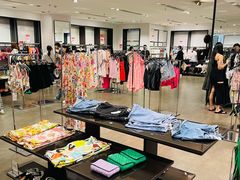 -ZARA(恒隆广场店)