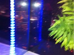 -云顶旋转自助景观餐厅