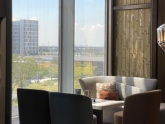 -深圳国际会展中心希尔顿酒店(前海华发冰雪世界店)