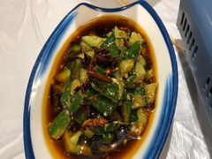 -霄汉牛三鲜湖北砂锅菜(万松园2店)