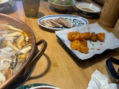 -洱火云南酸菜牛肉火锅(石景山当代商城店)