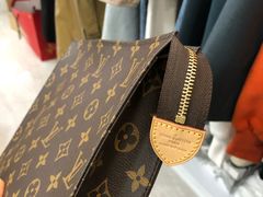 -LV路易威登(国际广场店)