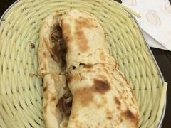 熏肉鞋底火烧-宝光熏肉鞋底火烧(新街口店)