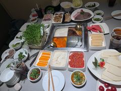 -海底捞火锅(海宁路店)