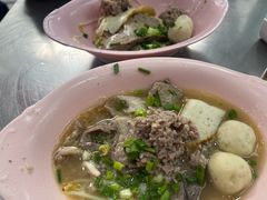 -榮泰米粉湯(Left Shop)