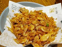 -赶海部落海鲜城(海阳路店)