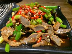 -鑫釜山海鲜烧烤(鑫丰国际店)