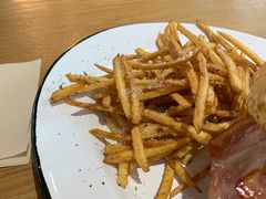 -HELLO 27 意面·沙拉·帕尼尼