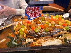 -里岛烤鱼(东港凯虹广场店)