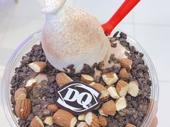 巧克力巴旦木-DQ·蛋糕·冰淇淋(西直门店)