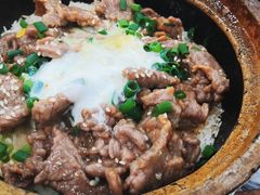 窝蛋牛肉煲仔饭-红星光发煲仔饭(大石街店)