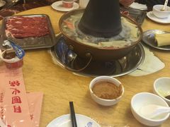 -月圆火锅(宁海东路二店)