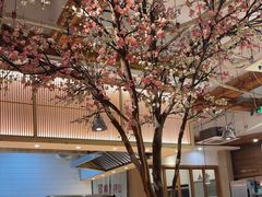 -蜜桃餐厅·伴山(湖滨商业街店)