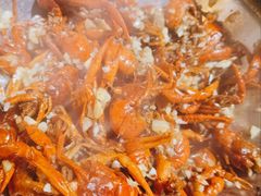 -琥珀老六龙虾(四里河店)