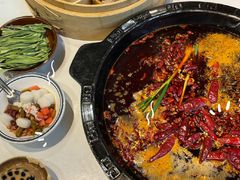 -卤校长老火锅(杨家坪直营店)