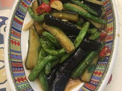 -阿拉丁新疆风味餐厅·清真(罗廊巷店)