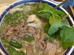 -云阿蛮云南生烫牛肉米线(奉贤路店)